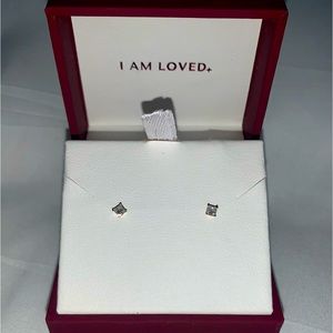 Helzberg earrings, small gold studs with diamonds